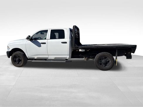 Used 2018 RAM 2500 Tradesman image 9