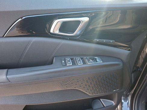 New 2026 Kia Carnival SX Prestige image 8