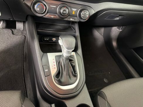 Used 2023 Kia Forte LXS image 19