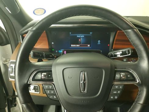 Certified 2024 Lincoln Navigator Reserve w/ Monochromatic Package AWD/4WD image 22