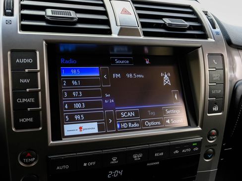 Used 2017 Lexus GX 460 image 26