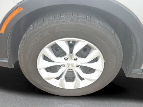 Used 2024 Honda CR-V LX image 19
