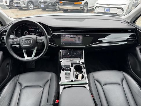 Used 2022 Audi Q7 3.0T Premium Plus w/ Premium Plus Package AWD/4WD image 22