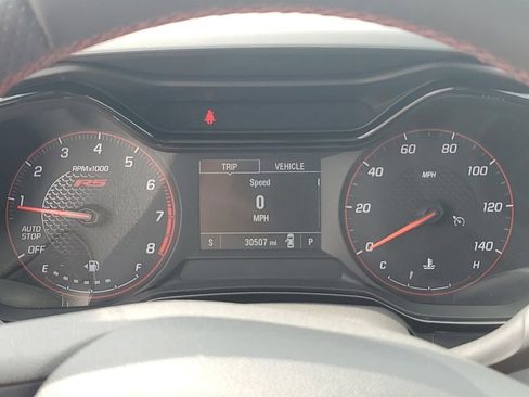 Used 2024 Chevrolet Trax RS FWD image 12