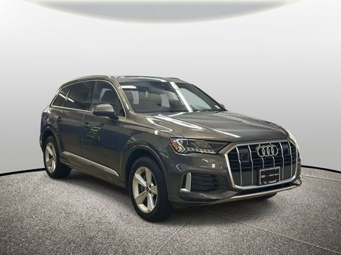 Used 2023 Audi Q7 2.0T Premium Plus w/ Premium Plus Package AWD/4WD image 9
