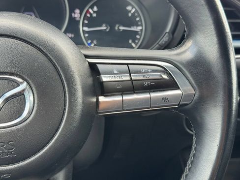 Used 2022 MAZDA MAZDA3 s FWD image 22