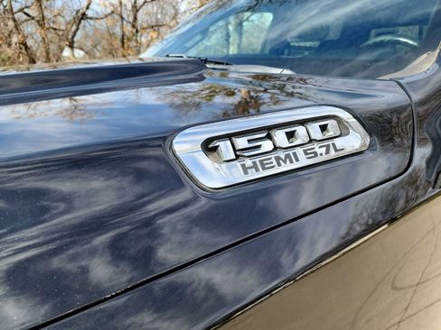 Used 2020 RAM 1500 Lone Star RWD image 3