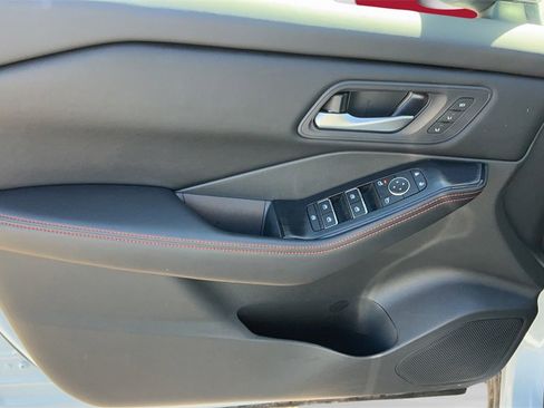 Used 2025 Nissan Rogue SV w/ Rock Creek Premium Package image 16