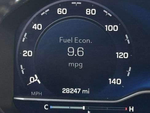 Certified 2025 Chevrolet Silverado 1500 LT w/ Safety Package image 18