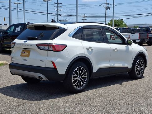 Certified 2022 Ford Escape SEL w/ Technology Package FWD image 11