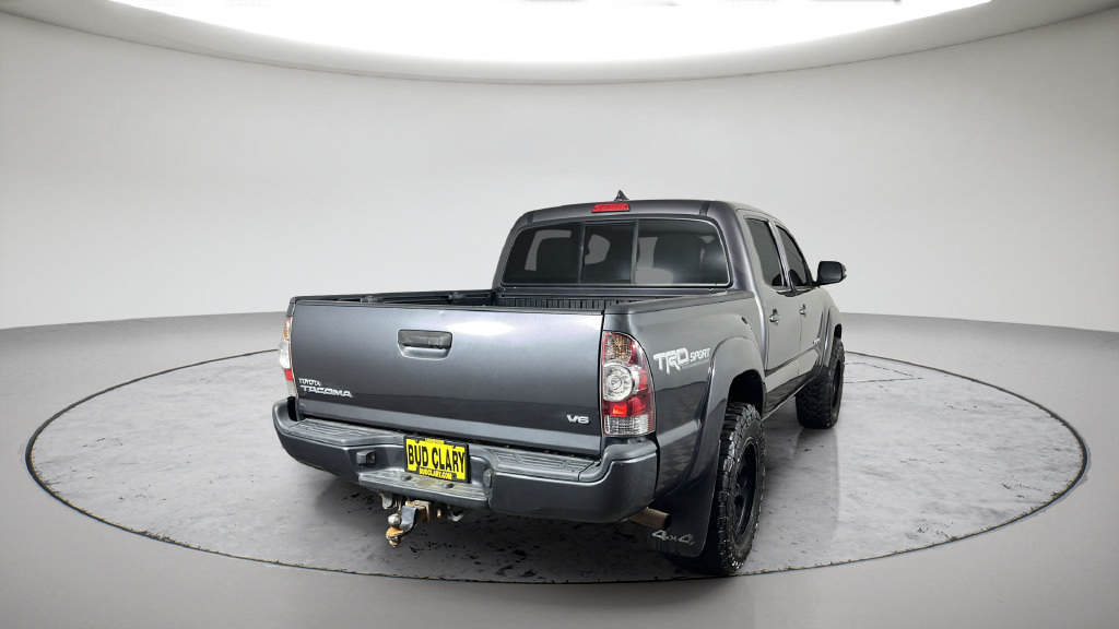 Used 2015 Toyota Tacoma 4x4 Double Cab w/ TRD Sport Package image 8
