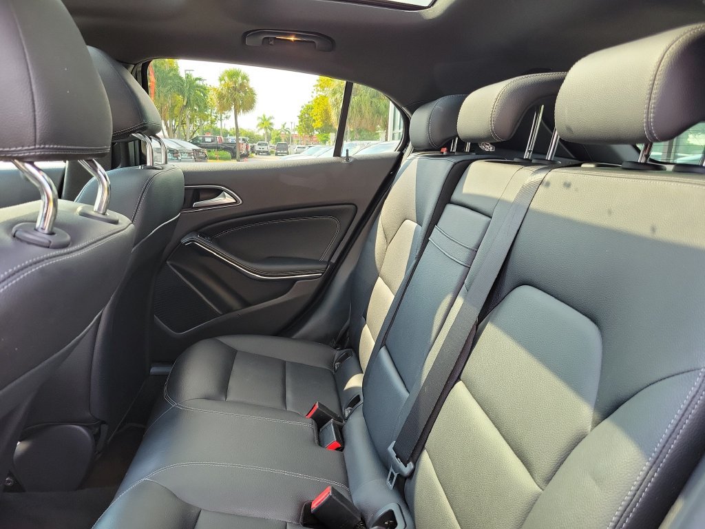 Used 2019 Mercedes-Benz GLA 250 image 14