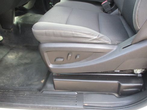 Used 2015 Chevrolet Silverado 3500 LT w/ LT Convenience Package image 13