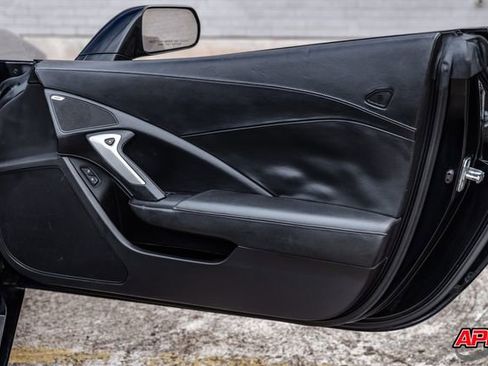 Used 2014 Chevrolet Corvette Stingray Z51 w/ 3LT Preferred Equipment Group image 73