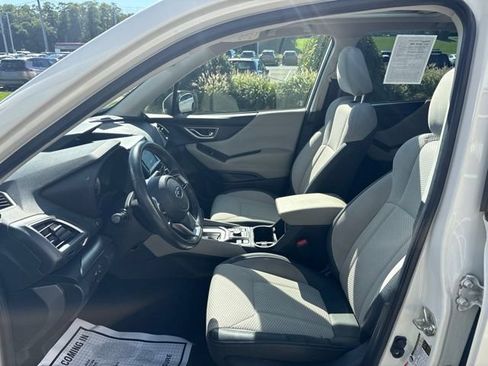 Used 2020 Subaru Forester Premium AWD/4WD image 27