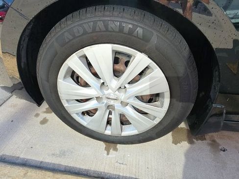 Used 2022 Nissan Sentra S w/ Trunk Package FWD image 10