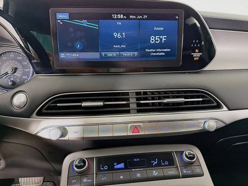 Used 2021 Hyundai Palisade SEL w/ Premium Package FWD image 19