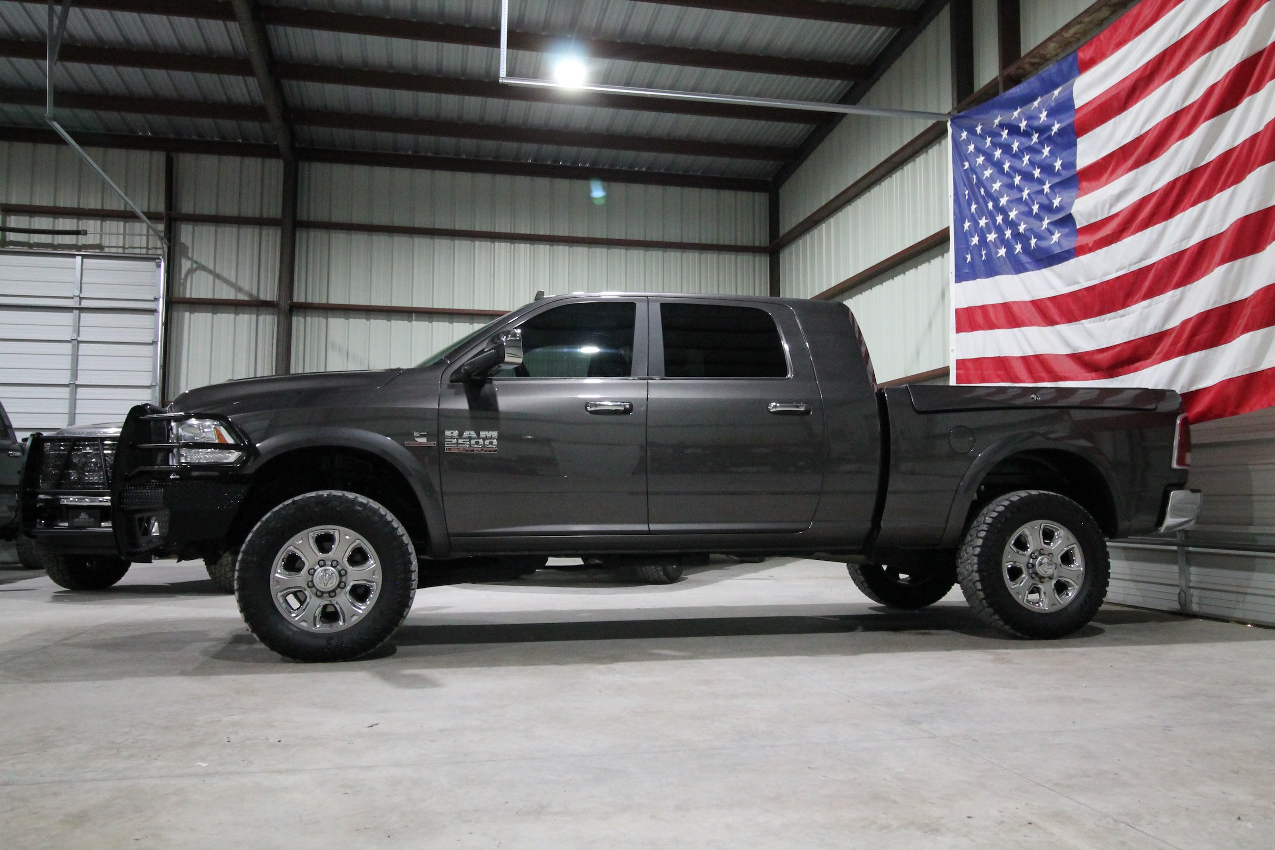 Used 2017 RAM 2500 Laramie w/ Protection Group AWD/4WD image 5