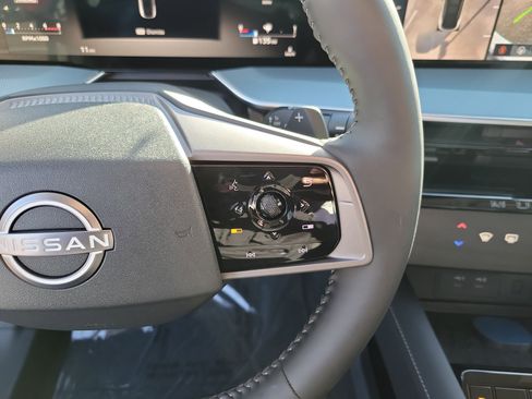 New 2026 Nissan Murano SL image 24