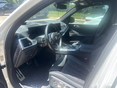 Used 2024 BMW X5 M60i AWD/4WD image 9