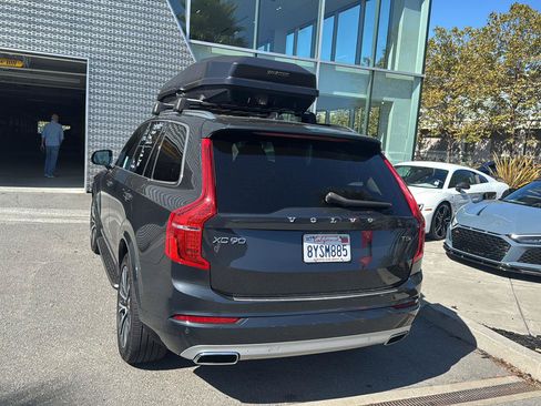 Used 2021 Volvo XC90 T5 Momentum w/ Advanced Package AWD/4WD image 8