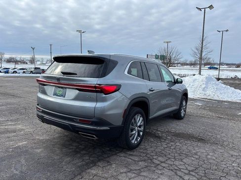 Certified 2025 Buick Enclave Preferred image 5