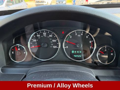 Used 2012 Jeep Liberty Sport AWD/4WD image 16