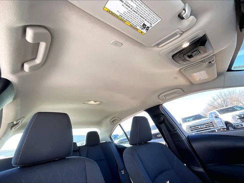 Used 2024 Toyota Corolla LE image 13