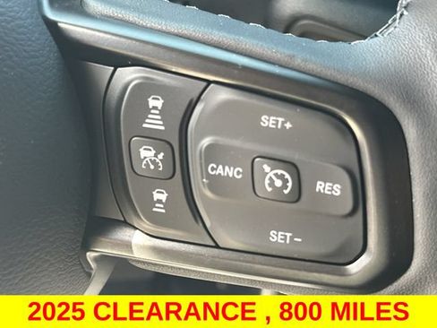 Certified 2025 Jeep Wrangler Sport AWD/4WD image 21