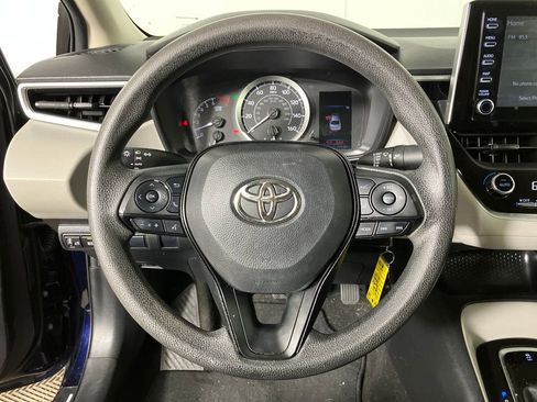 Used 2020 Toyota Corolla LE image 15