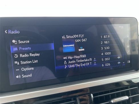 Used 2023 Lexus GX 460 Premium image 16