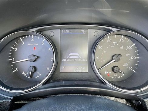 Used 2020 Nissan Rogue SL w/ Premium Package image 13