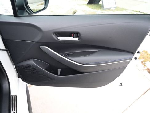 Used 2021 Toyota Corolla SE image 44