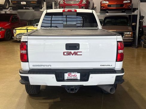 Used 2017 GMC Sierra 3500 Denali image 6