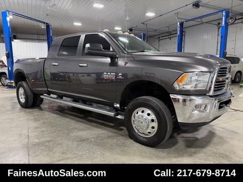 Used 2016 RAM 3500 Big Horn image 30