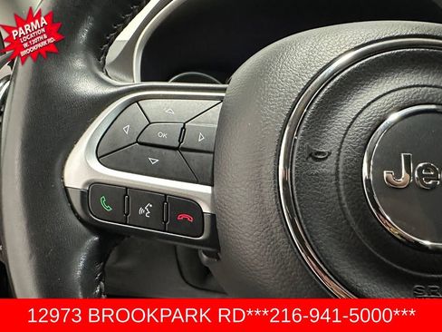 Used 2019 Jeep Compass Latitude FWD image 12