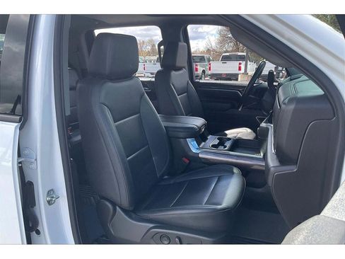 Used 2025 Chevrolet Silverado 3500 LTZ w/ Trail Boss Package image 8