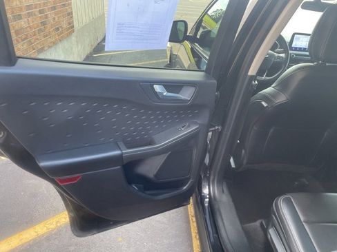 Used 2020 Ford Escape SEL image 52