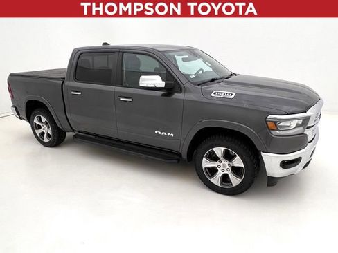 Used 2022 RAM 1500 Laramie AWD/4WD image 1