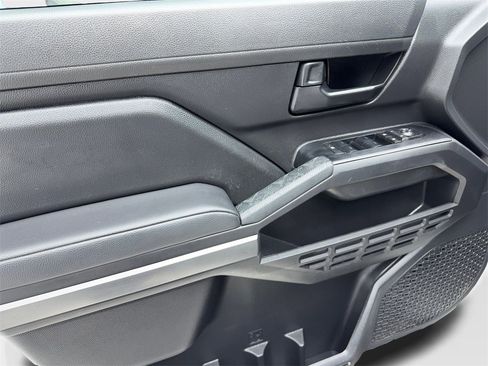 Used 2024 Toyota Tacoma SR5 image 38