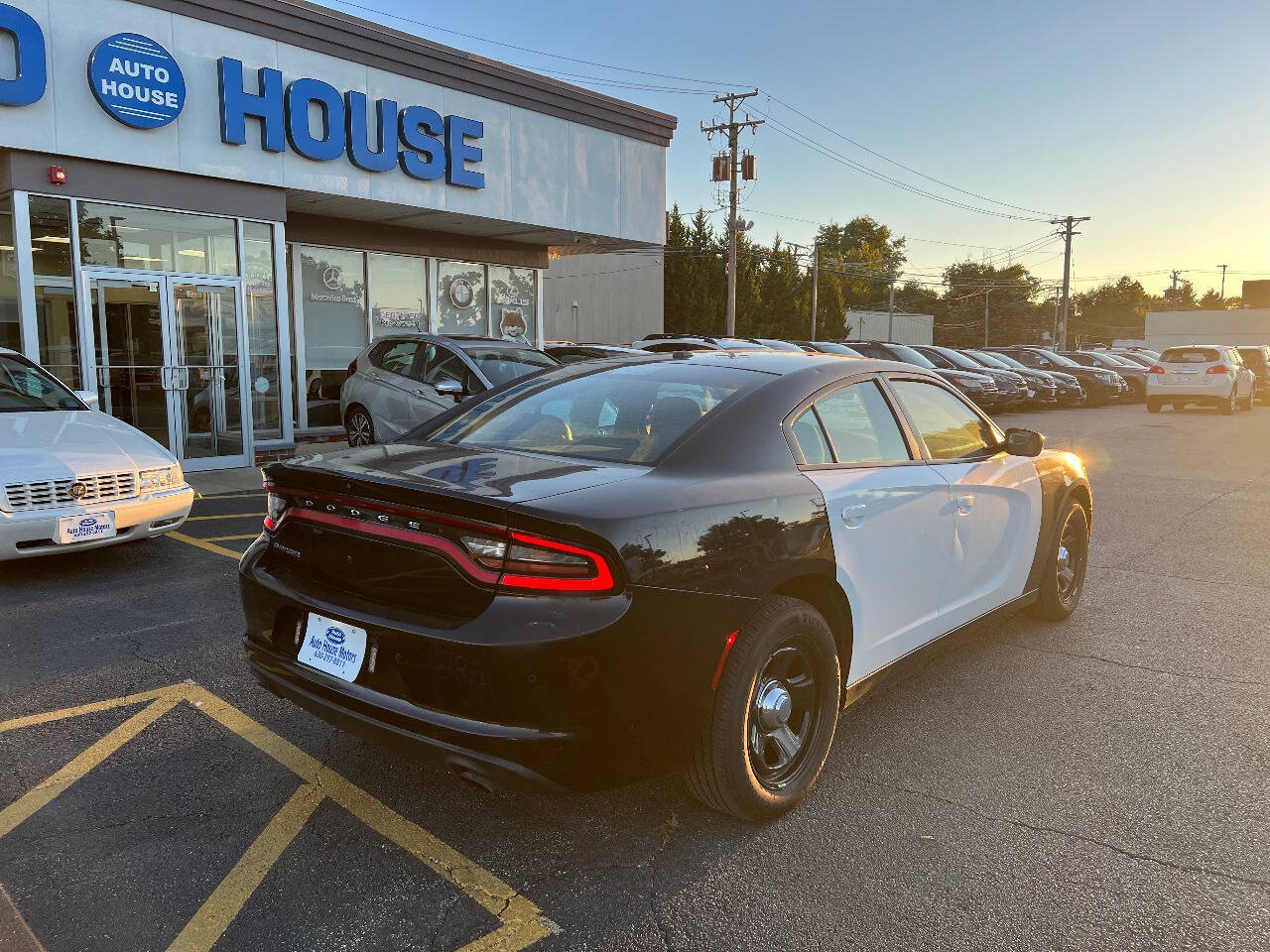 Used 2019 Dodge Charger Police RWD image 12