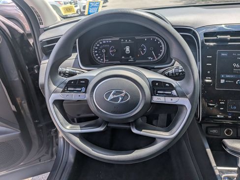 Certified 2024 Hyundai Tucson SEL AWD/4WD image 8