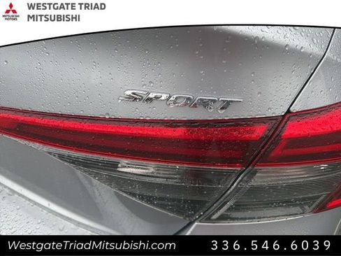 Used 2023 Honda Civic Sport image 8