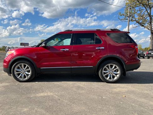 Used 2013 Ford Explorer XLT AWD/4WD image 5
