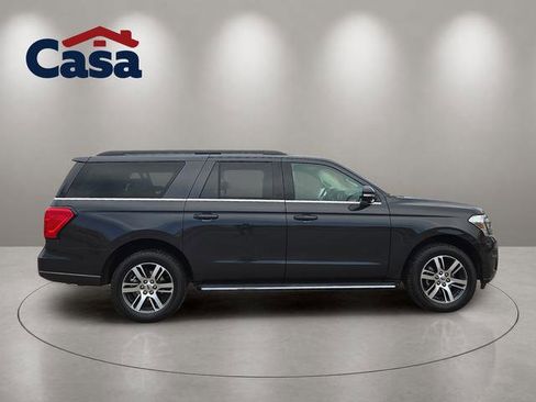 Used 2023 Ford Expedition Max XLT RWD image 6