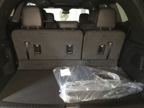 New 2026 GMC Acadia Elevation w/ Elevation Premium Package FWD image 46