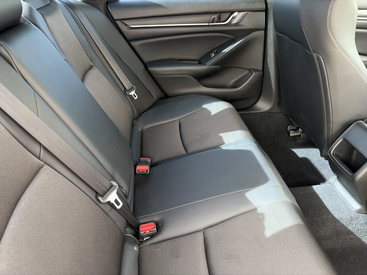 Used 2022 Honda Accord Sport image 12