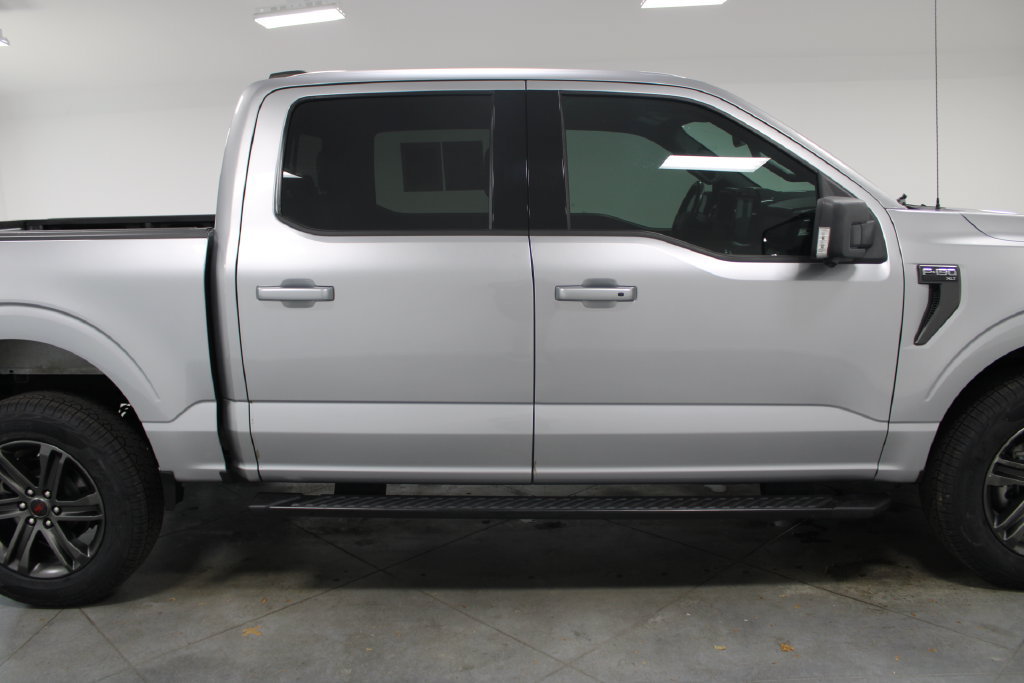 Used 2021 Ford F150 XLT w/ Equipment Group 302A High AWD/4WD image 11