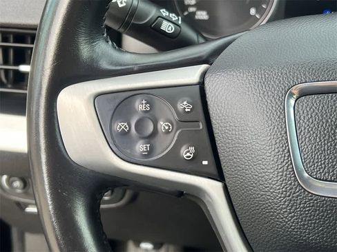 Used 2021 GMC Terrain SLT image 24