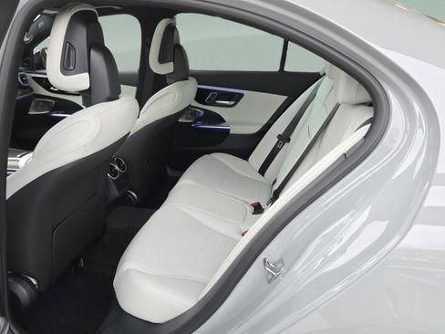 New 2026 Mercedes-Benz C 300 4MATIC Sedan image 32